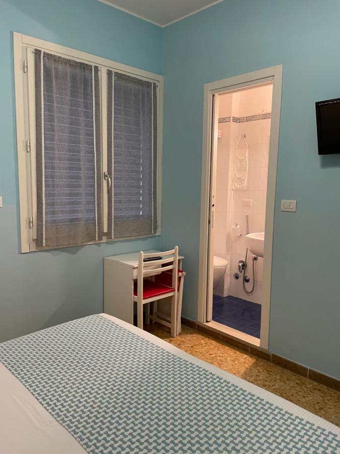 Hotel Del Golfo Laigueglia Bagian luar foto